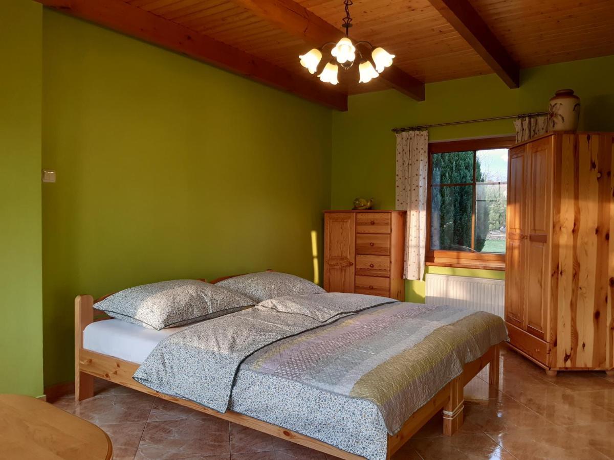Agroturystyka Tam Gdzie Sosny Scinawka Dolna Exterior foto