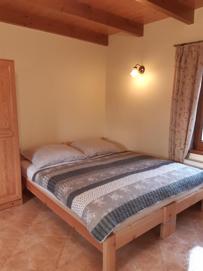 Agroturystyka Tam Gdzie Sosny Scinawka Dolna Exterior foto